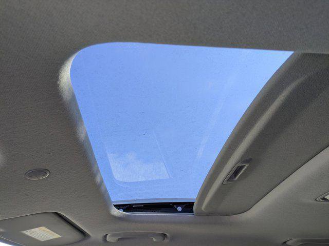 New 2026 Hyundai Venue SEL image 16