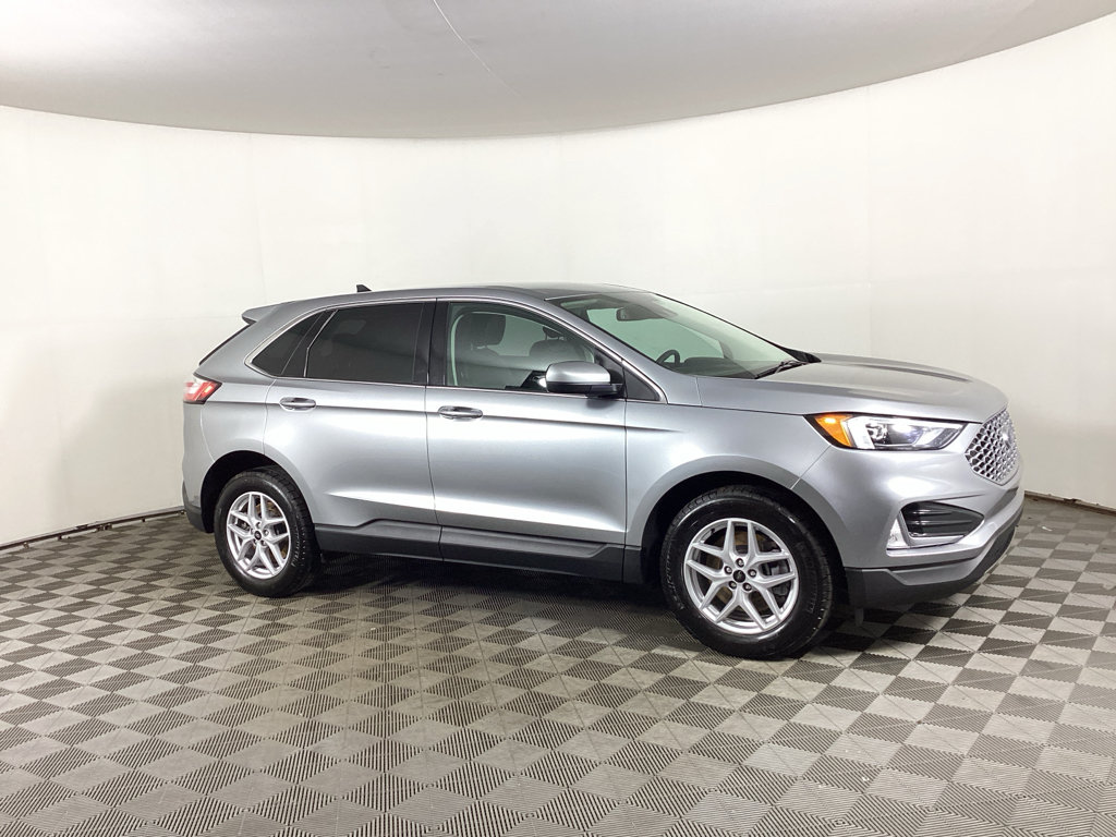 Used 2023 Ford Edge SEL w/ Convenience Package