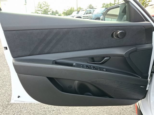 Used 2025 Hyundai Elantra N FWD image 12
