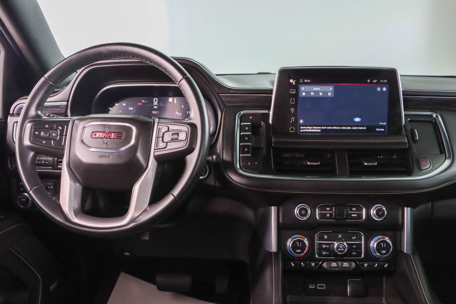 Used 2023 GMC Yukon SLT image 18