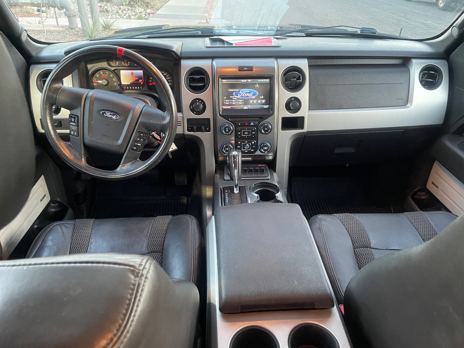 Used 2014 Ford F150 Raptor w/ Equipment Group 801A Luxury AWD/4WD image 12