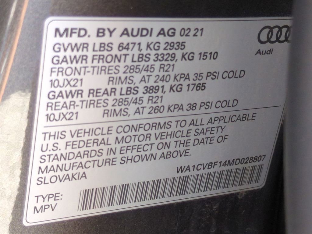 Used 2021 Audi Q8 Prestige w/ Prestige Package image 32