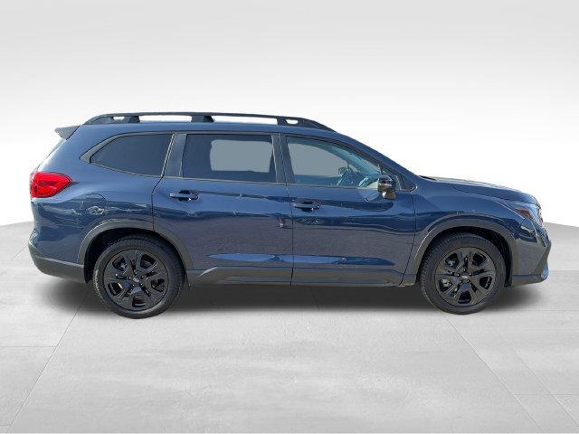 Used 2023 Subaru Ascent Onyx Edition AWD/4WD image 8