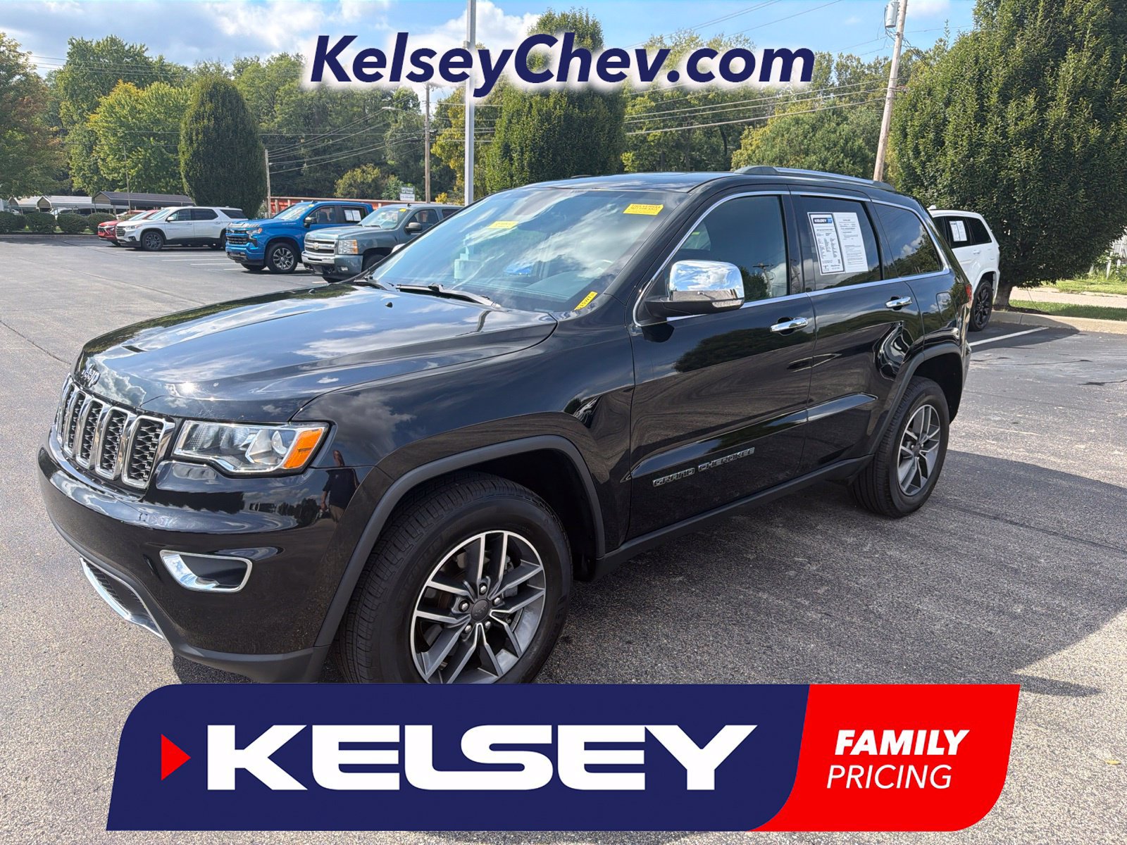 Used 2019 Jeep Grand Cherokee Limited AWD/4WD image 1