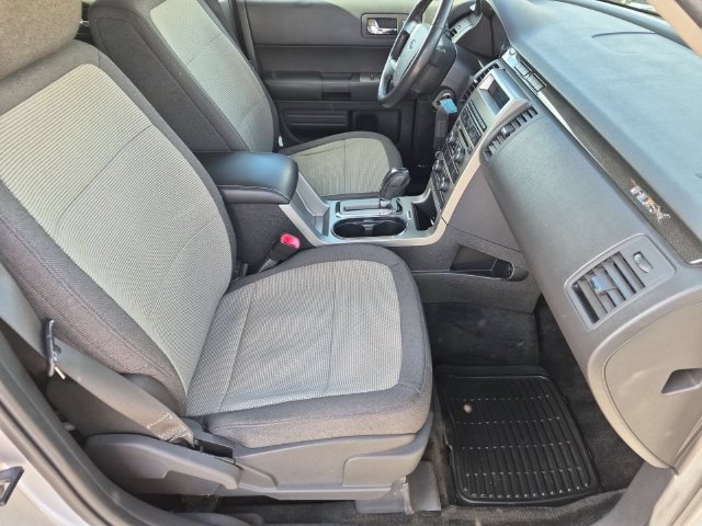 Used 2011 Ford Flex SE w/ Trailer Tow Pkg Class III FWD image 29