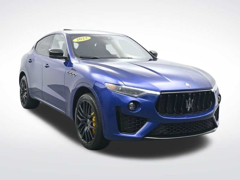 Used 2023 Maserati Levante Modena image 3