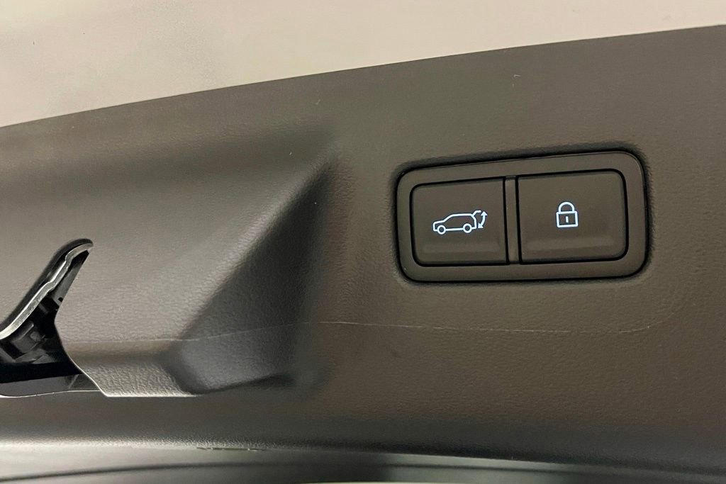 Used 2024 Hyundai Santa Fe SEL image 9