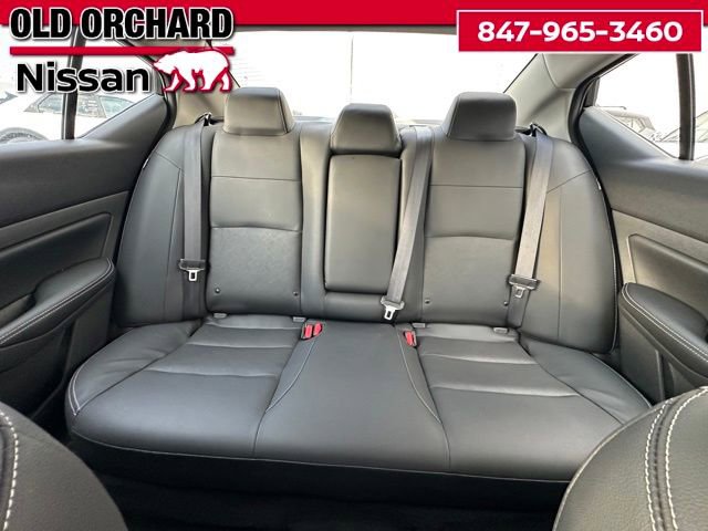 Used 2024 Nissan Altima 2.5 SL FWD image 11