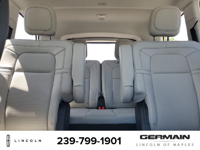 New 2026 Lincoln Aviator Reserve RWD image 29