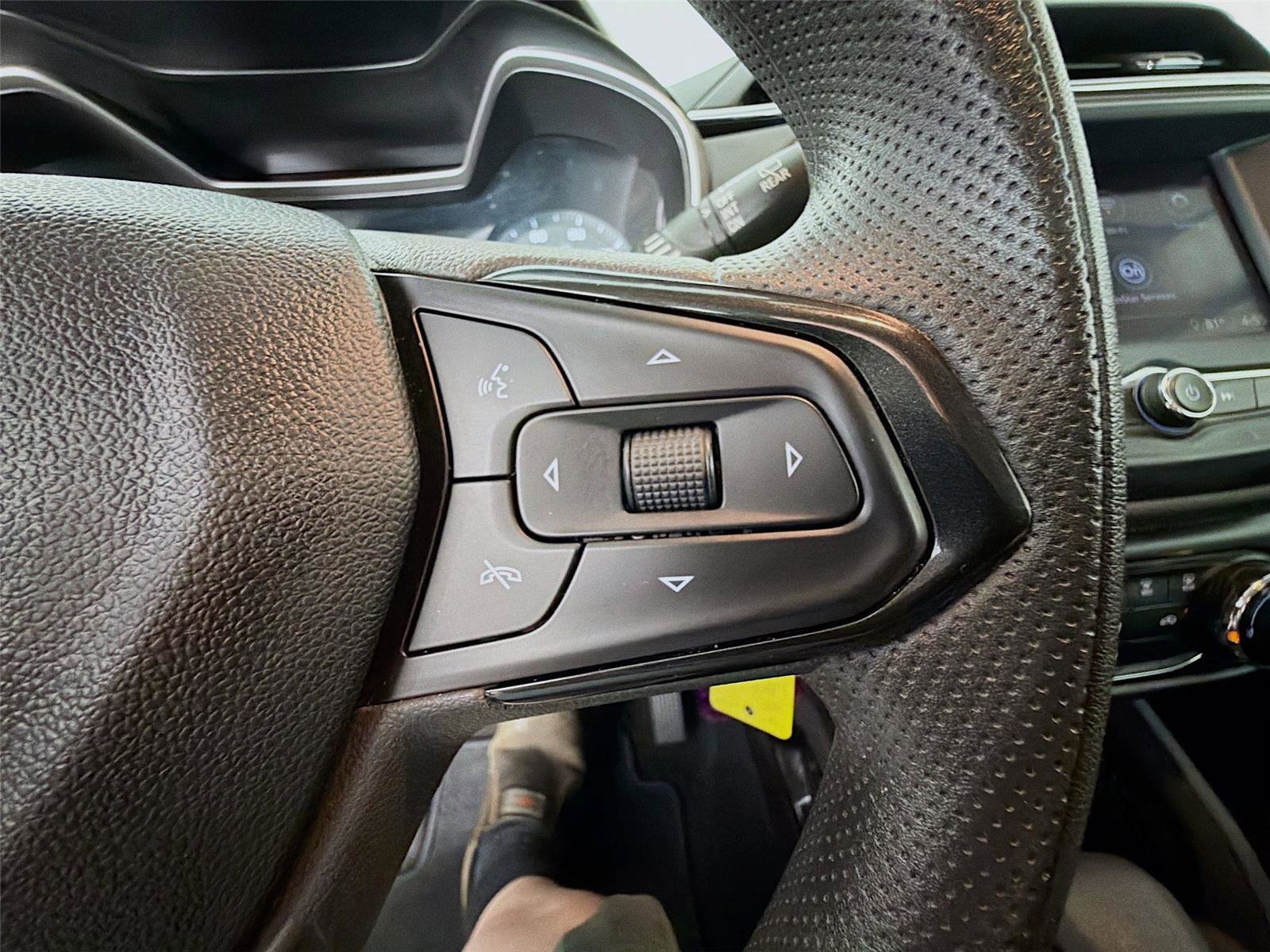 Used 2021 Chevrolet TrailBlazer LS AWD/4WD image 36