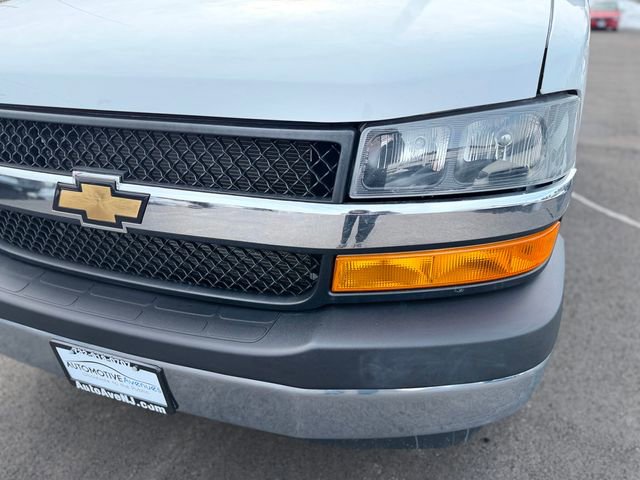 Used 2024 Chevrolet Express 2500 w/ Driver Convenience Package image 9