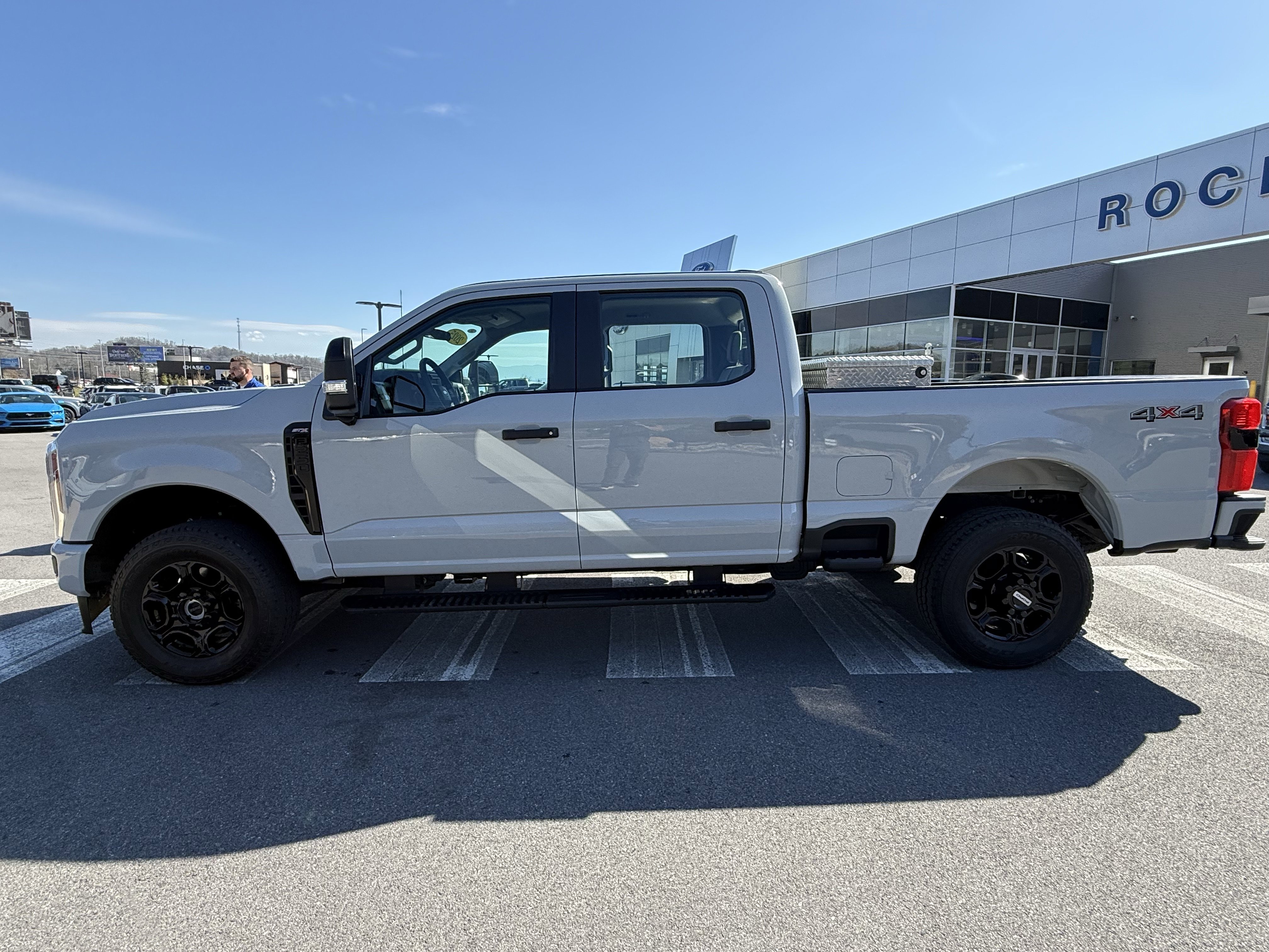 Used 2025 Ford F250 XL w/ STX Appearance Package image 8