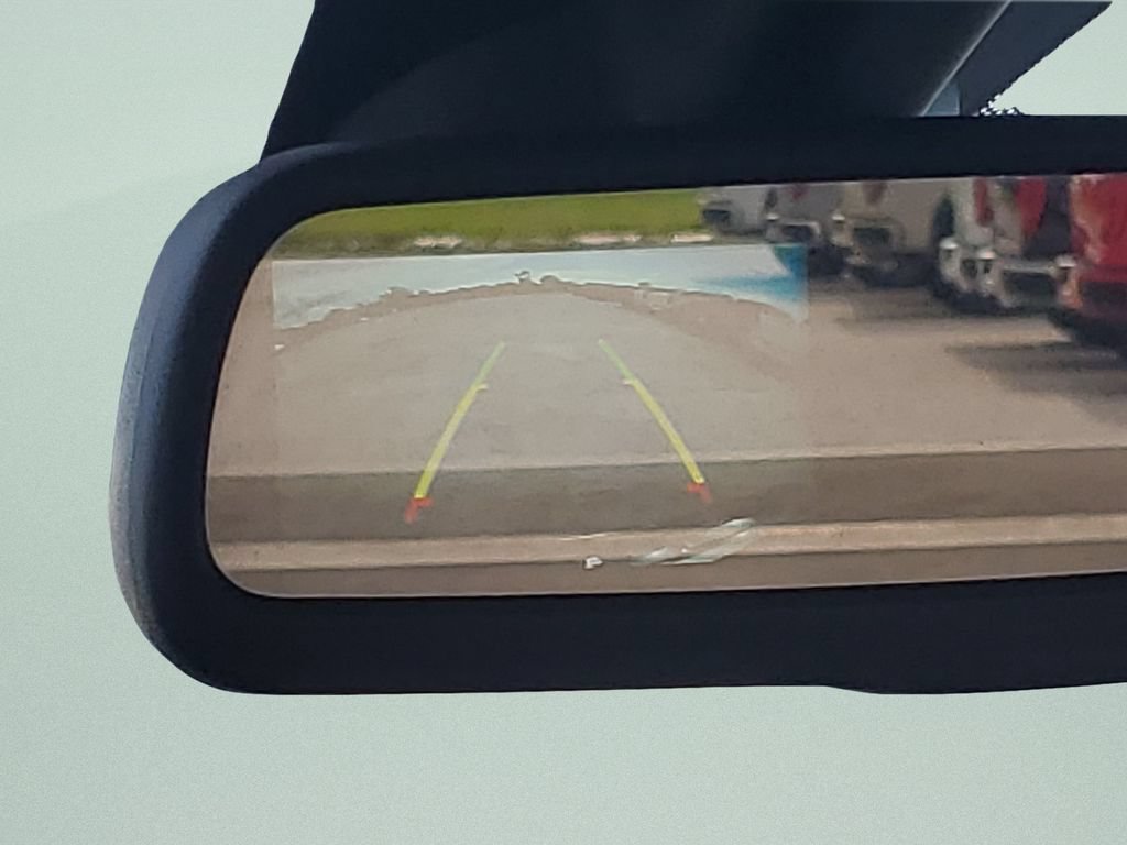 Used 2017 RAM 1500 Express RWD image 16
