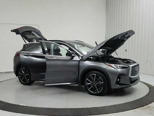 Used 2025 INFINITI QX55 Essential AWD/4WD image 9