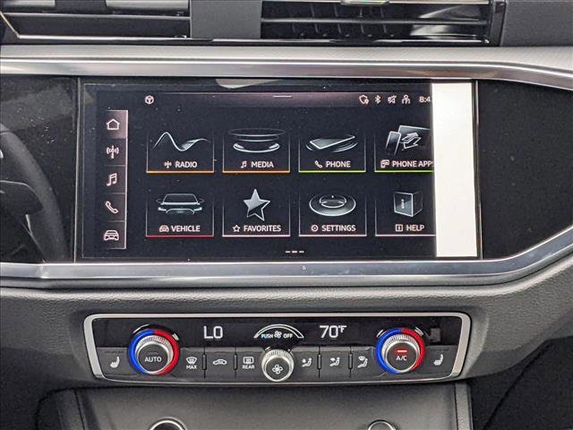 New 2025 Audi Q3 2.0T Premium image 11