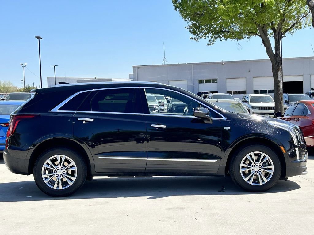 Used 2021 Cadillac XT5 Premium Luxury image 3