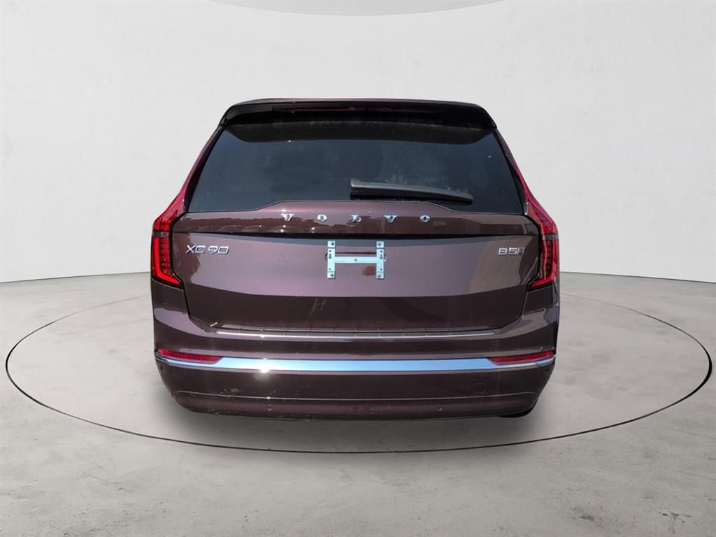 New 2026 Volvo XC90 B5 Plus w/ Protection Package Premier AWD/4WD image 6