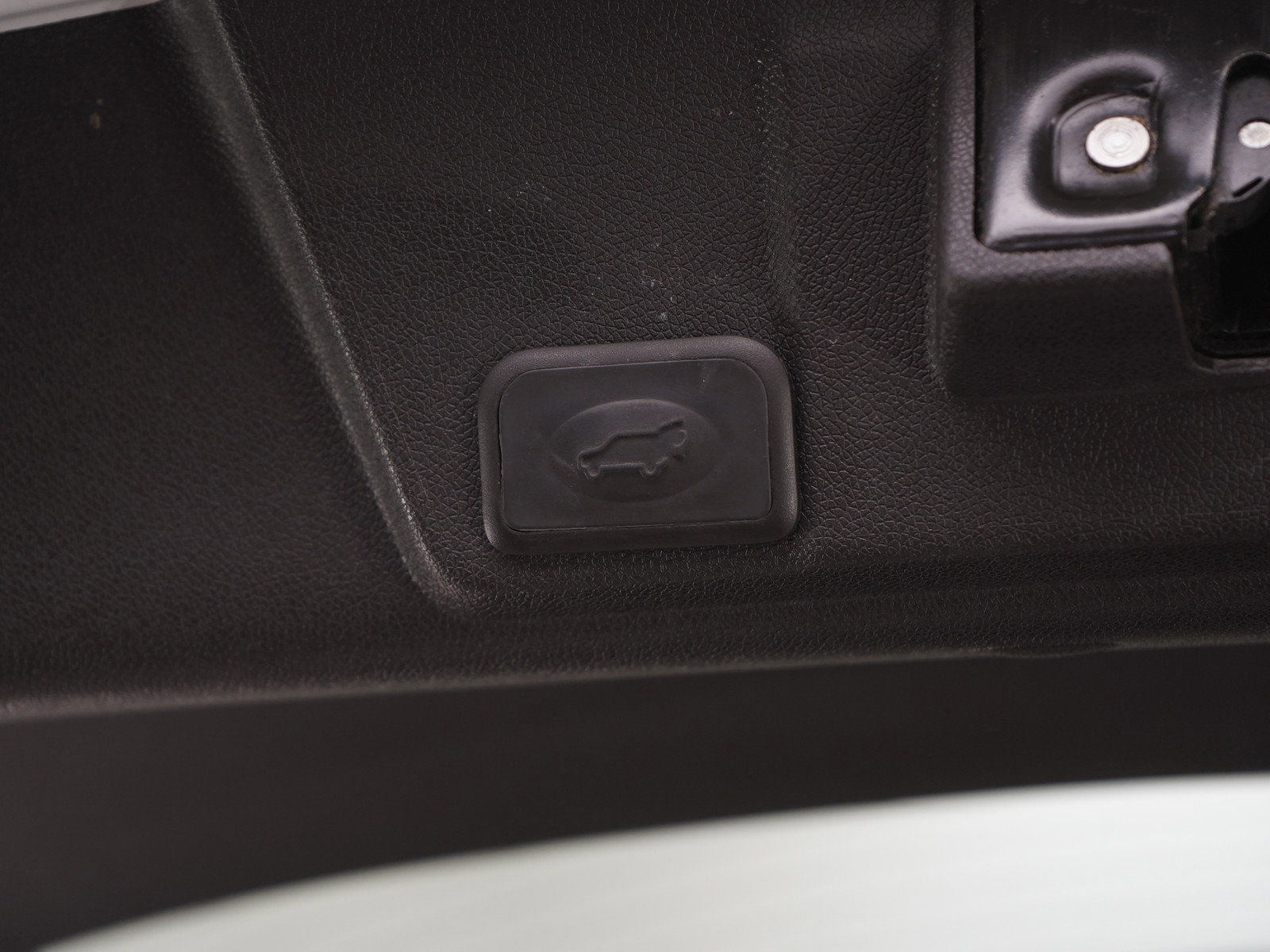 Used 2016 Chevrolet Traverse LTZ image 9