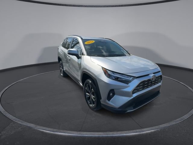 Used 2023 Toyota RAV4 Limited image 4