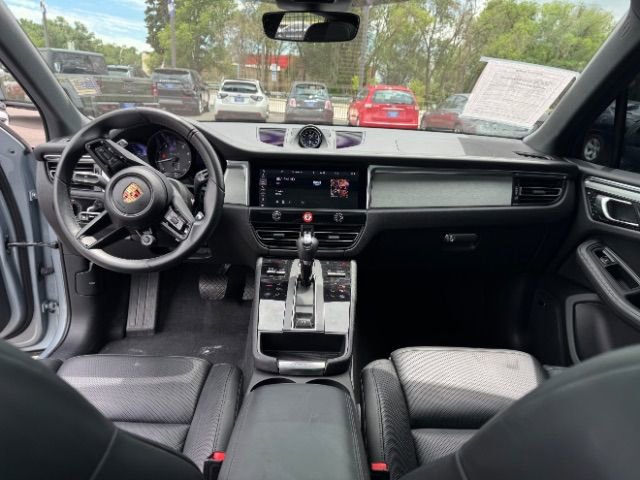 Used 2024 Porsche Macan Turbo image 16