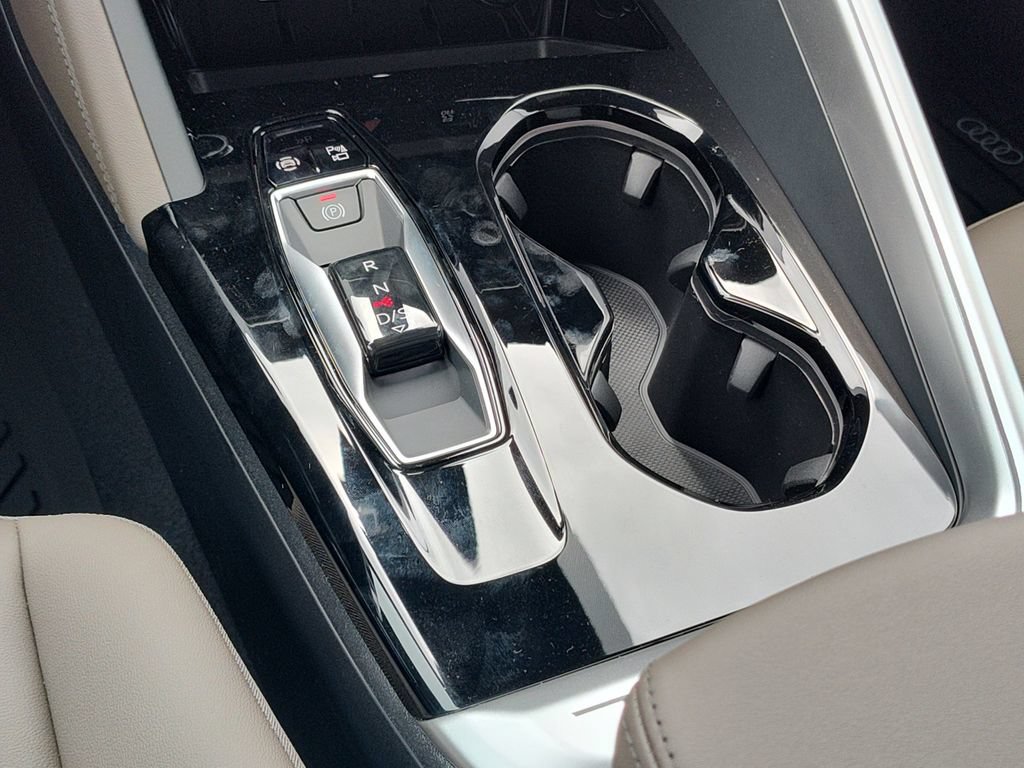 New 2026 Audi Q5 Premium AWD/4WD image 9