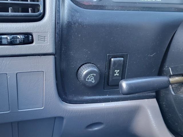 Used 2001 Toyota 4Runner SR5 image 21