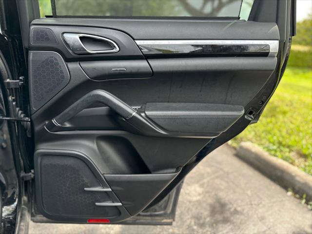 Used 2014 Porsche Cayenne Diesel image 22