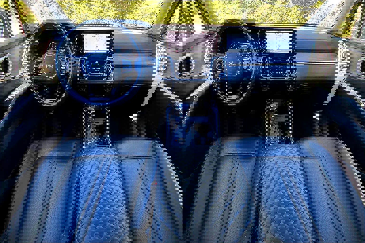 Used 2023 Kia Sorento S w/ Panoramic Sunroof Package image 15