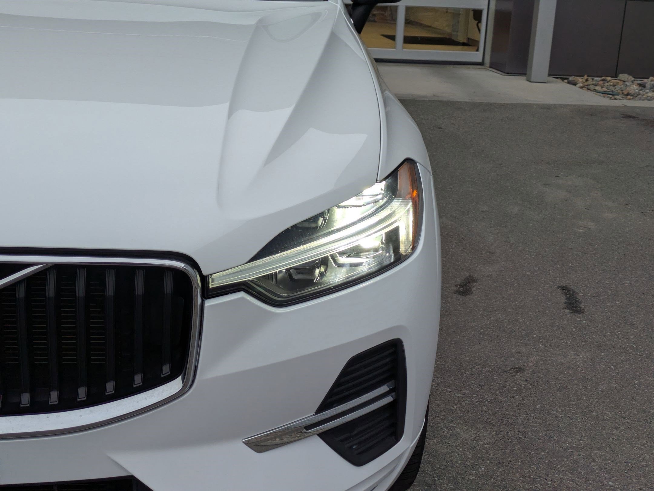 Certified 2023 Volvo XC60 B5 Core image 10