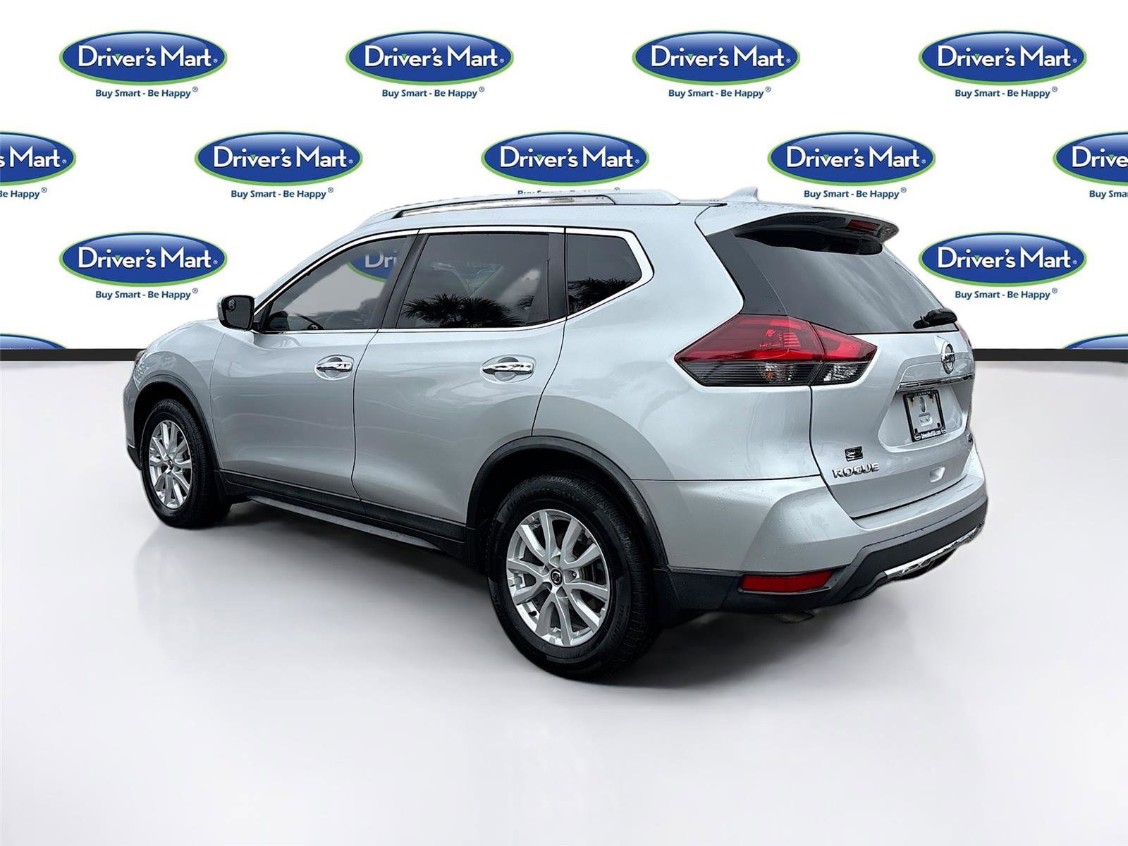 Used 2019 Nissan Rogue S w/ Special Edition Package image 5