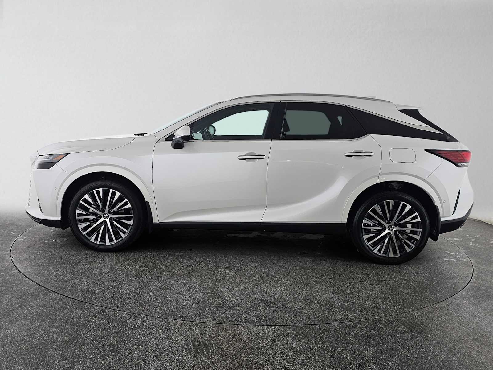 Certified 2026 Lexus RX 350 w/ Convenience Package AWD/4WD image 6