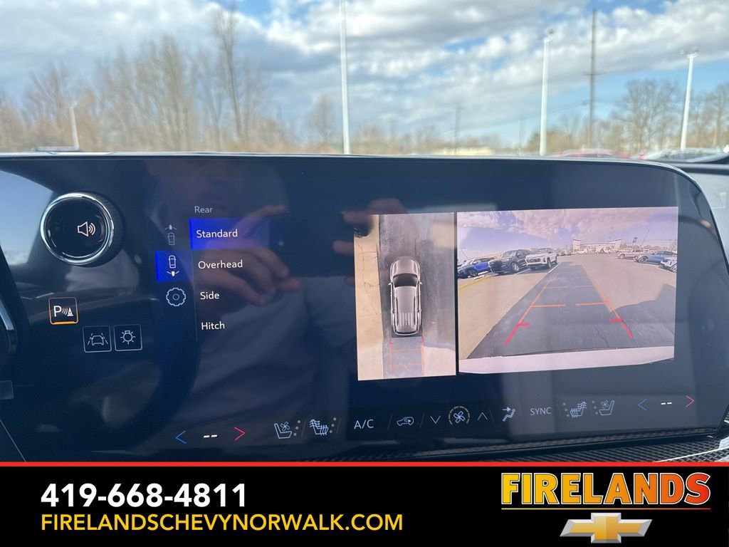 New 2026 Chevrolet Traverse High Country w/ LPO, Floor Liner Package image 45