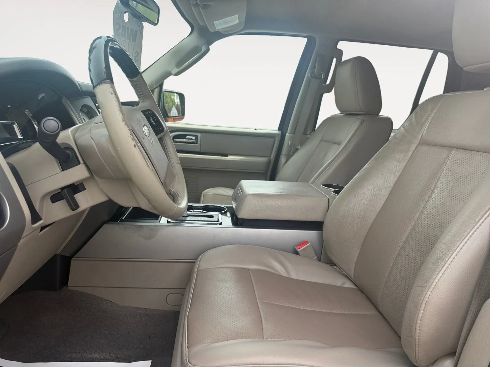 Used 2014 Ford Expedition Limited AWD/4WD image 9