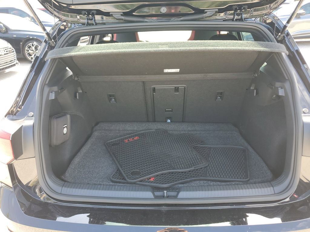 Certified 2022 Volkswagen GTI S FWD image 15
