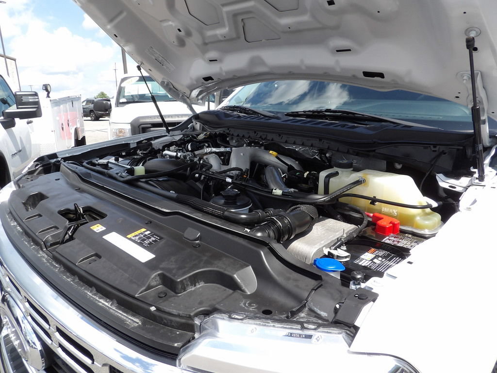 Used 2024 Ford F250 XLT w/ FX4 Off-Road Package AWD/4WD image 48