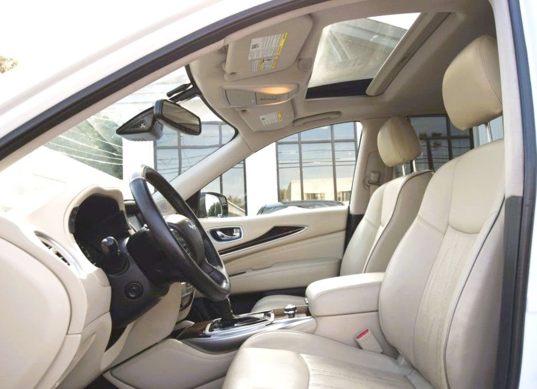 Used 2020 INFINITI QX60 Luxe w/ Sensory Package AWD/4WD image 13