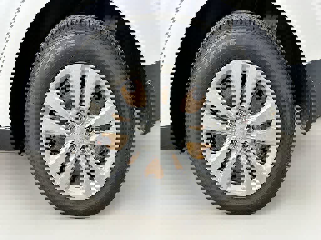 Used 2020 Kia Soul LX image 8