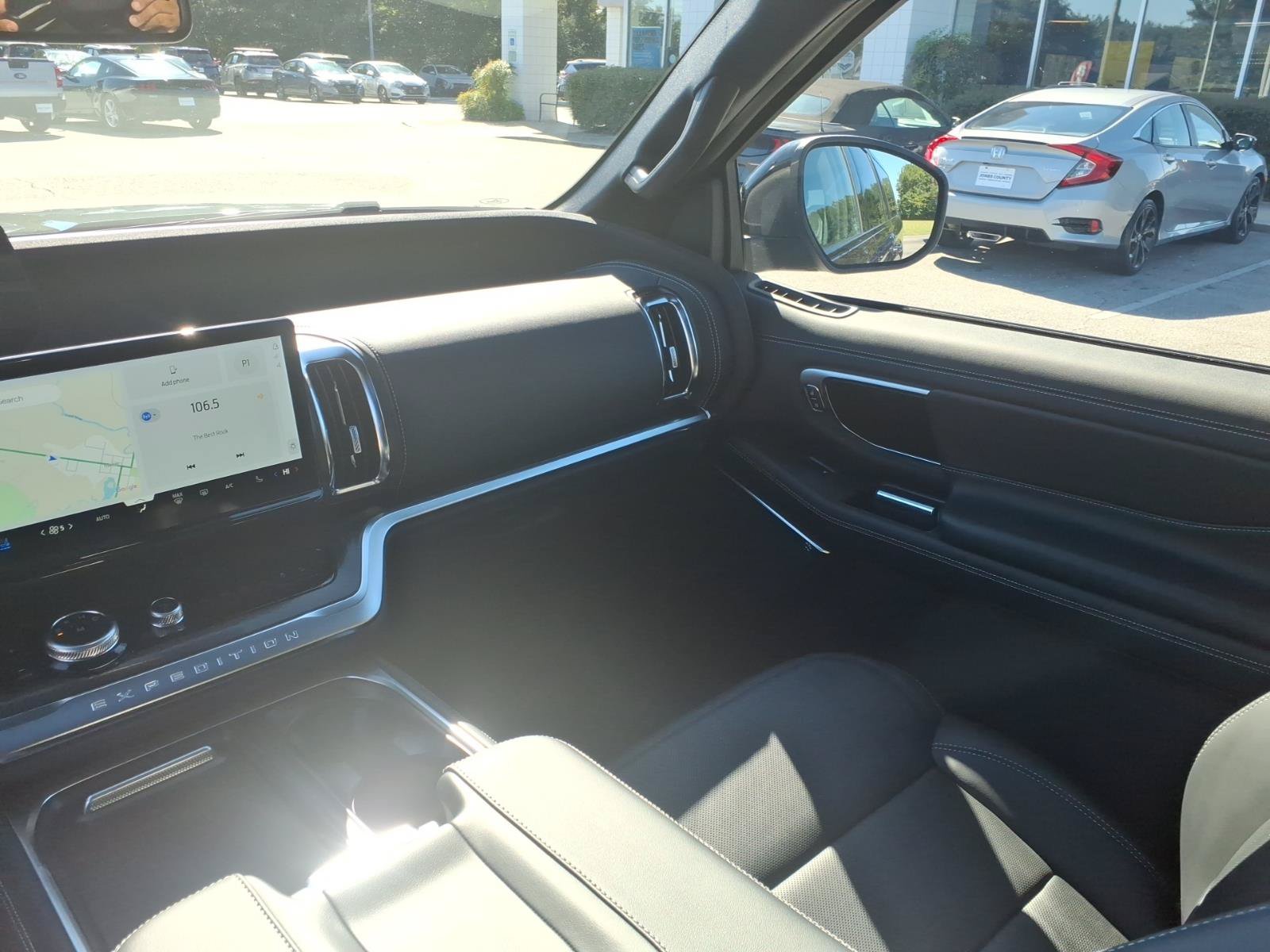 New 2027 Ford Expedition Max Platinum w/ Stealth Appearance Package AWD/4WD image 12