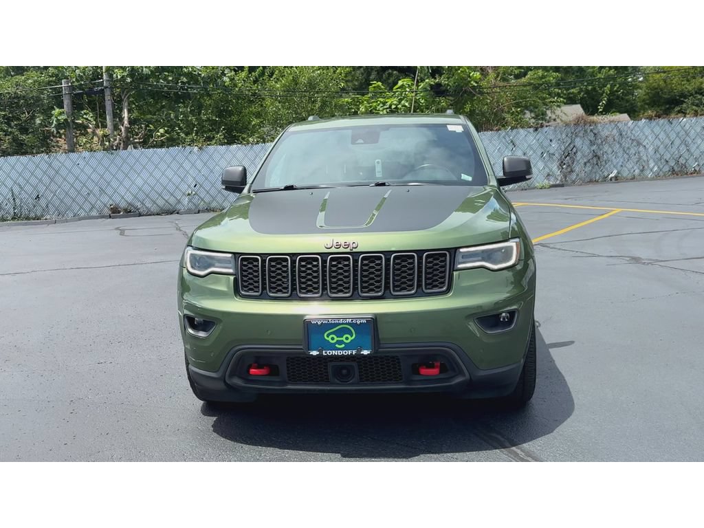 Used 2020 Jeep Grand Cherokee Trailhawk w/ Premium Lighting Group AWD/4WD image 3