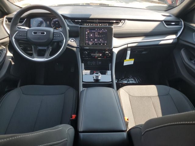 New 2026 Jeep Grand Cherokee Laredo X RWD image 17