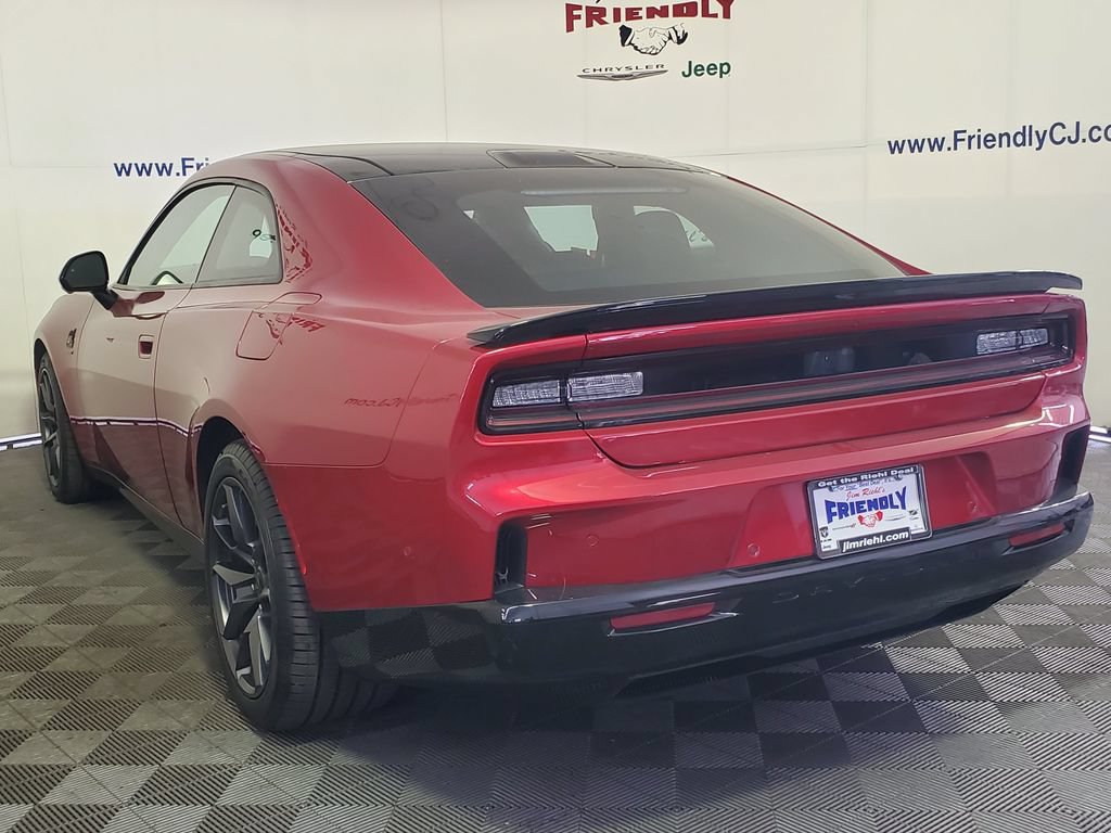 Used 2024 Dodge Charger Daytona Scat Pack w/ Plus Group AWD/4WD image 4