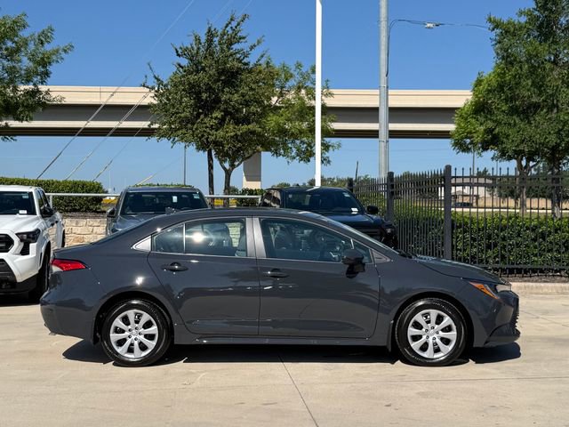 Used 2026 Toyota Corolla LE FWD image 6