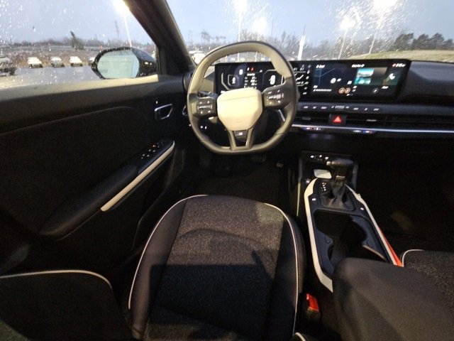New 2025 Kia K4 GT-Line image 23