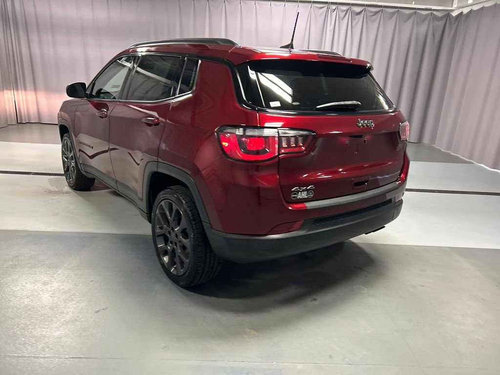 Used 2021 Jeep Compass Latitude AWD/4WD image 5