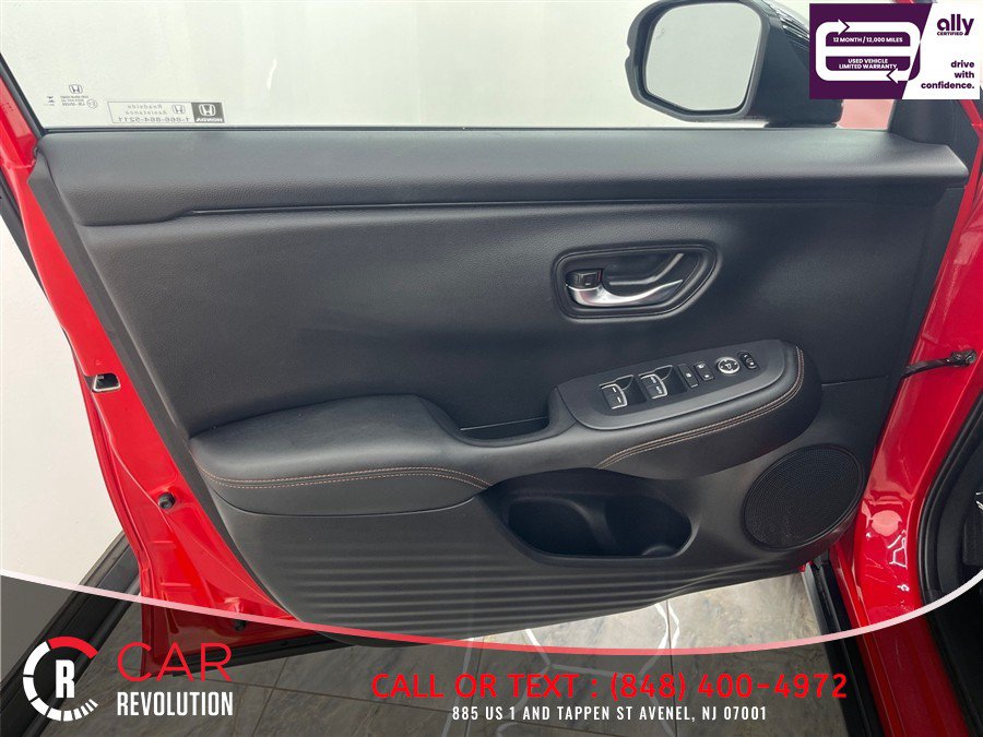 Used 2025 Honda HR-V Sport image 28