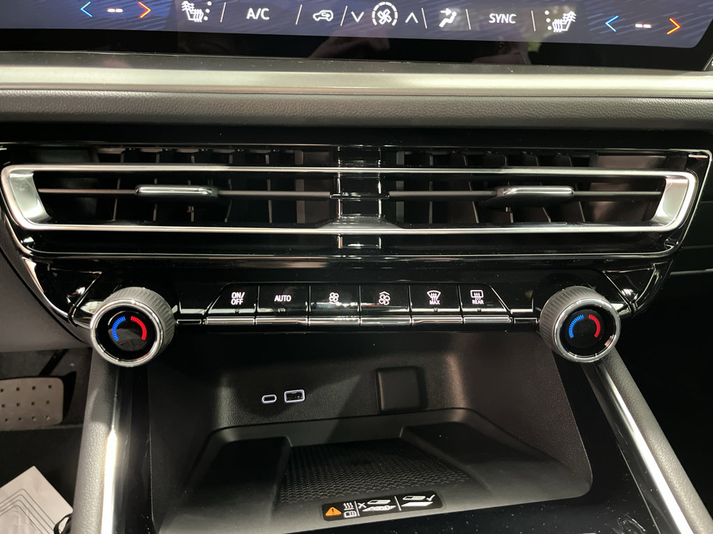 New 2026 Chevrolet Traverse LT FWD image 26
