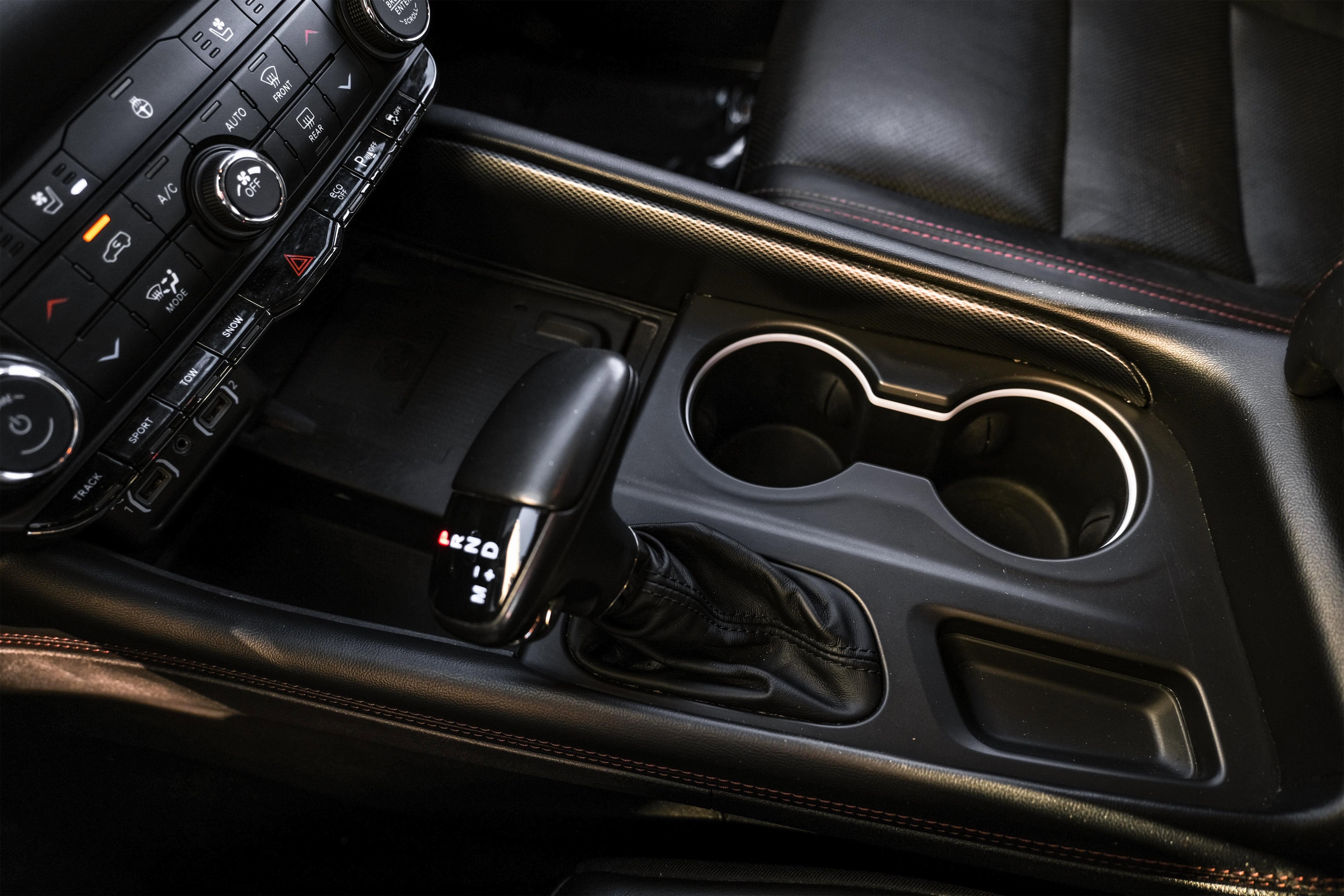 Used 2022 Dodge Durango R/T w/ Tow 'N Go Package image 25