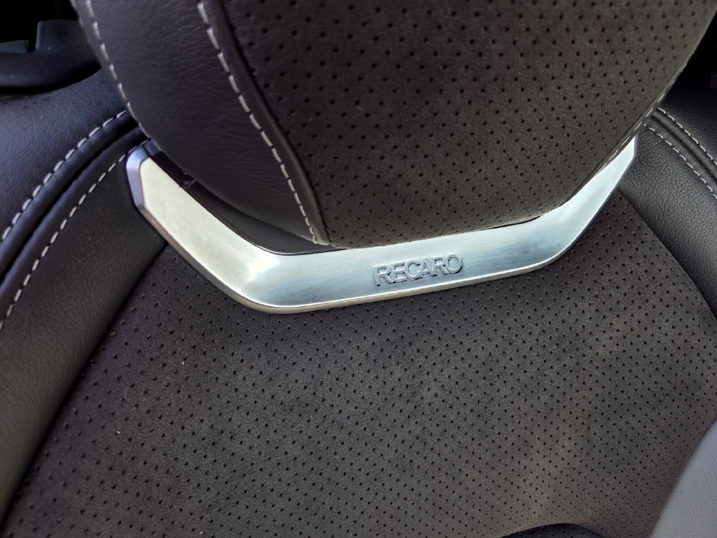 Used 2020 Chevrolet Camaro SS RWD image 18