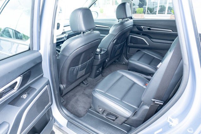 Used 2025 Kia Telluride S AWD/4WD image 27