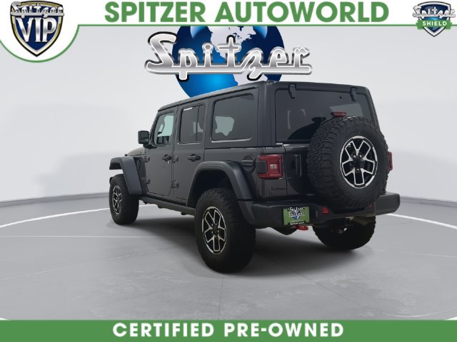 Used 2025 Jeep Wrangler Unlimited Rubicon w/ Technology Group AWD/4WD image 9